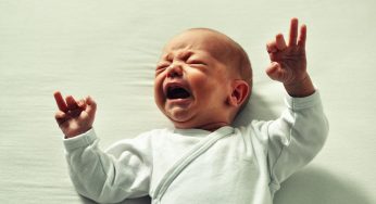 Que faire si votre bébé n’arrête pas de pleurer ?