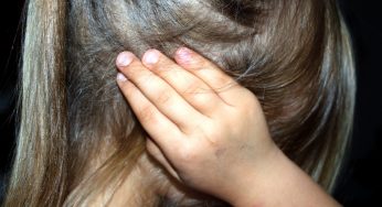 Comment aider un enfant très émotif ?