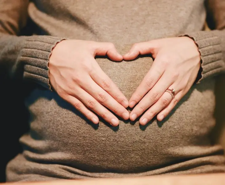Les symptômes d'une grossesse gémellaire