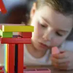 Fabriquer des jouets pour enfants