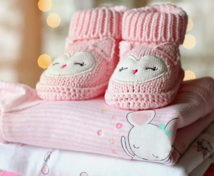 Couleurs de vêtements de bébé